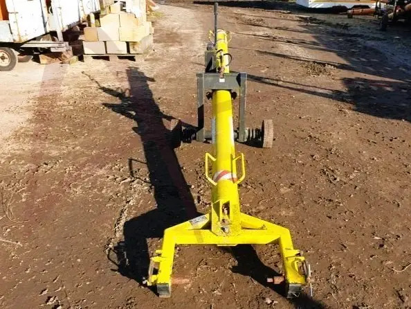 FLADUNG FSST SAAB2000 - Orlaivių pagalbinė antžeminė įranga: foto 3 FLADUNG FSST SAAB2000 - Orlaivių pagalbinė antžeminė įranga: foto 3