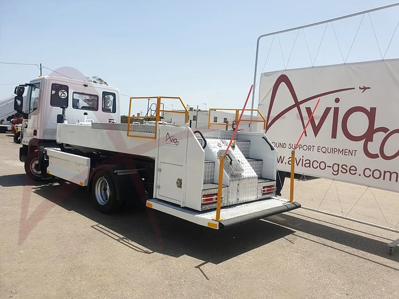 MALLAGHAN WSU 3000 - Orlaivių pagalbinė antžeminė įranga: foto 3 MALLAGHAN WSU 3000 - Orlaivių pagalbinė antžeminė įranga: foto 3