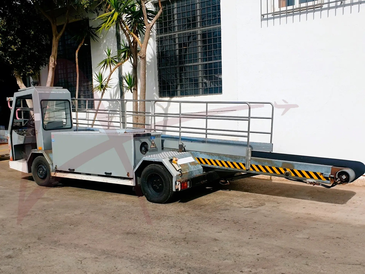 ROFAN FP-9 - Transporto priemonė su juostiniu konvejeriu: foto 2 ROFAN FP-9 - Transporto priemonė su juostiniu konvejeriu: foto 2