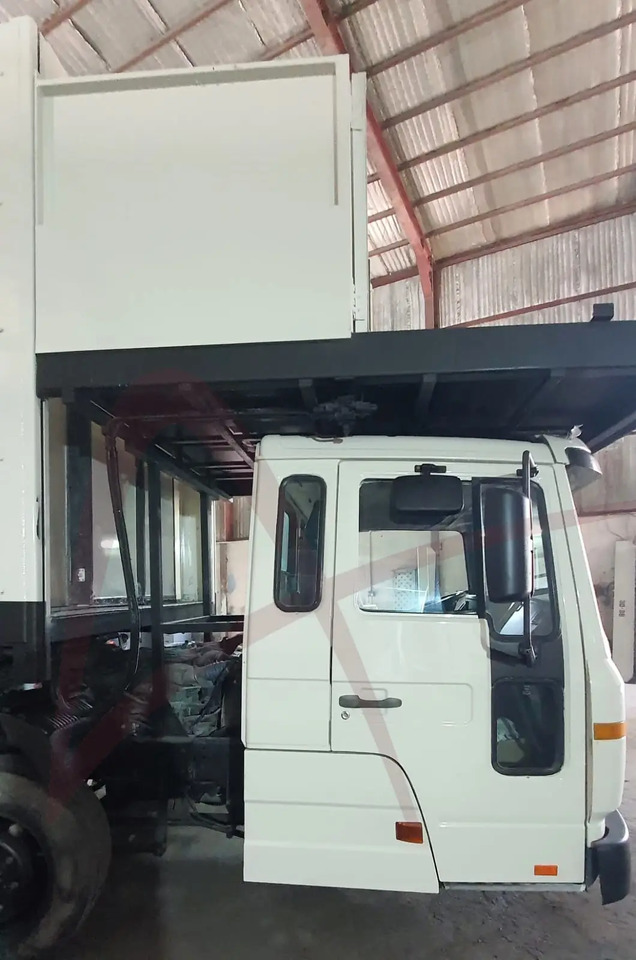 VOLVO AEROLIFT-B-VO/FL616H - Maisto tiekimo į orlaivį keltuvas: foto 5 VOLVO AEROLIFT-B-VO/FL616H - Maisto tiekimo į orlaivį keltuvas: foto 5