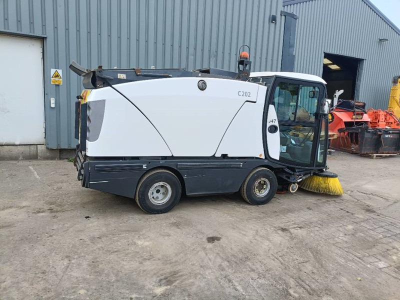 Gatvių šlavimo mašina Bucher C 202 compact street sweeper johnson: foto 5