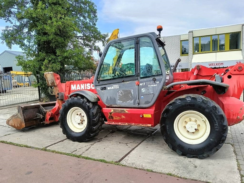 Manitou MT 1337 SL T 13 m verreiker telehandler lader 3,7T - Teleskopinis krautuvas: foto 4 Manitou MT 1337 SL T 13 m verreiker telehandler lader 3,7T - Teleskopinis krautuvas: foto 4