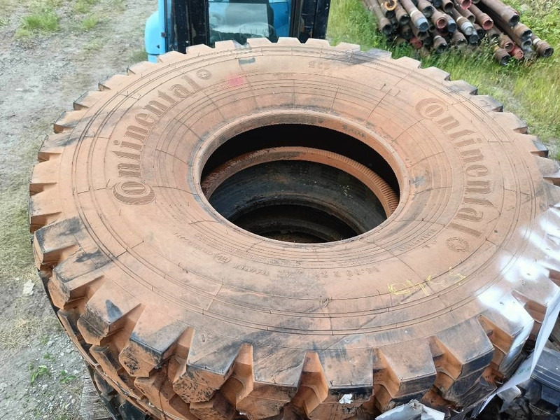 Michelin 12.00R20 , 14.00R20, 335/80R20 , 395/85R2 365/80R2 - Padangos ir ratlankiai - Statybinė technika: foto 5 Michelin 12.00R20 , 14.00R20, 335/80R20 , 395/85R2 365/80R2 - Padangos ir ratlankiai - Statybinė technika: foto 5