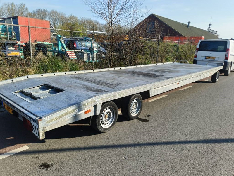 AUTOTRANSPORTER Autoambulance schamelwagen 8 bij 2 - Priekaba: foto 4 AUTOTRANSPORTER Autoambulance schamelwagen 8 bij 2 - Priekaba: foto 4