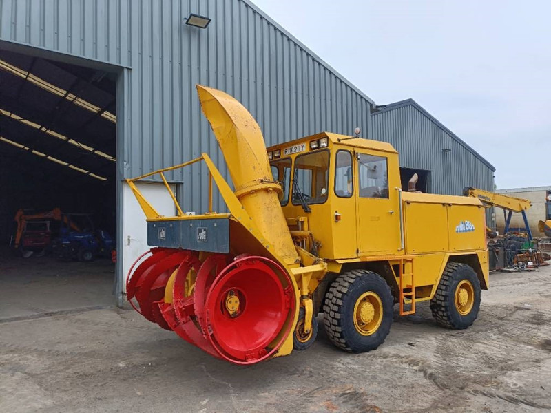 Rolba R1000 sneeuwschuiver snow blaster schnee - Sniego valymo mašina: foto 3 Rolba R1000 sneeuwschuiver snow blaster schnee - Sniego valymo mašina: foto 3