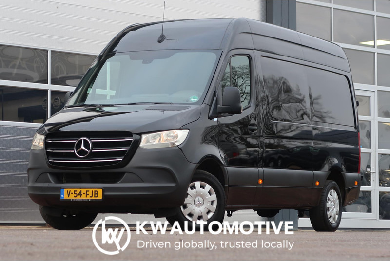Mercedes-Benz Sprinter 317 CDI L2H2 AUT/ 3.5T/ CAMERA/ MBUX/ CRUISE/ AIRCO - Krovininis mikroautobusas: foto 1 Mercedes-Benz Sprinter 317 CDI L2H2 AUT/ 3.5T/ CAMERA/ MBUX/ CRUISE/ AIRCO - Krovininis mikroautobusas: foto 1