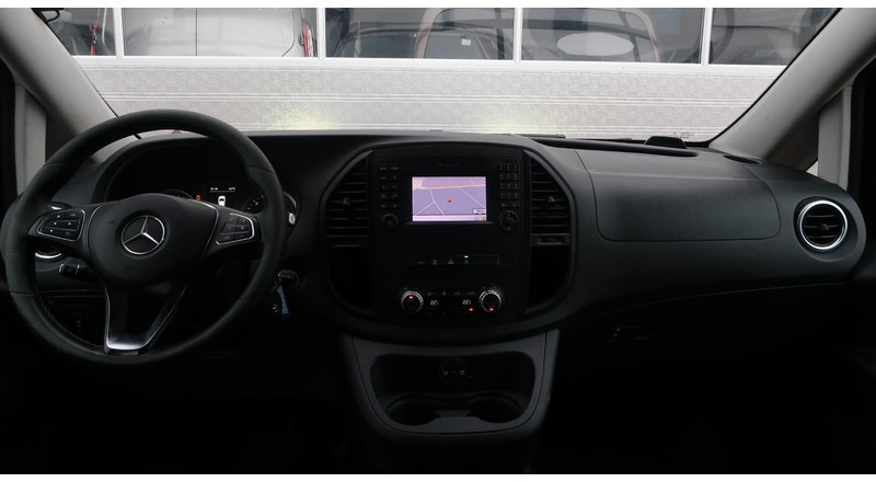 Mercedes-Benz Vito 119 CDI Extra Lang DC AUT/ LED/ CAMERA/ 2X SCHUIF/ CRUISE/ NAVI/ CLIMA/ LEDER/ TREKHAAK - Mažas furgonas, Komercinis automobilis su dviguba kabina: foto 5 Mercedes-Benz Vito 119 CDI Extra Lang DC AUT/ LED/ CAMERA/ 2X SCHUIF/ CRUISE/ NAVI/ CLIMA/ LEDER/ TREKHAAK - Mažas furgonas, Komercinis automobilis su dviguba kabina: foto 5