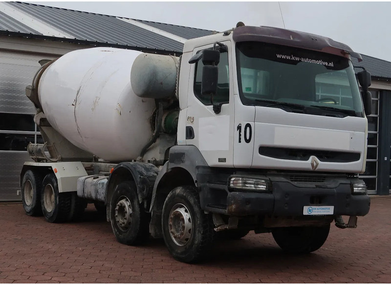 Renault Kerax 370 8X4/ MIXER/ BARYVAL 9 M3/ CRUISE CONTROL/ - Betonvežis: foto 3 Renault Kerax 370 8X4/ MIXER/ BARYVAL 9 M3/ CRUISE CONTROL/ - Betonvežis: foto 3