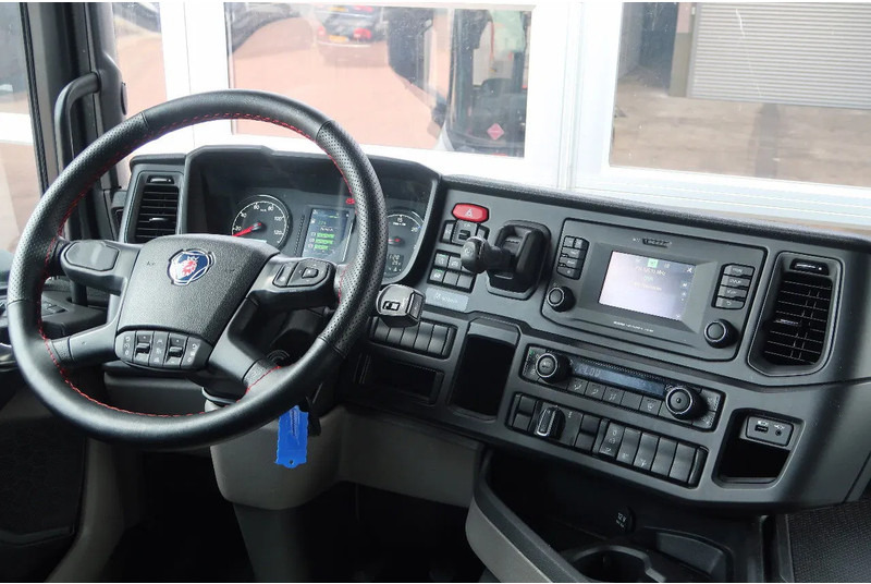 Scania R410 NGS LNG/ RETARDER/ ACC/ 2X TANK/ DIFF LOCK - Vilkikas: foto 4 Scania R410 NGS LNG/ RETARDER/ ACC/ 2X TANK/ DIFF LOCK - Vilkikas: foto 4