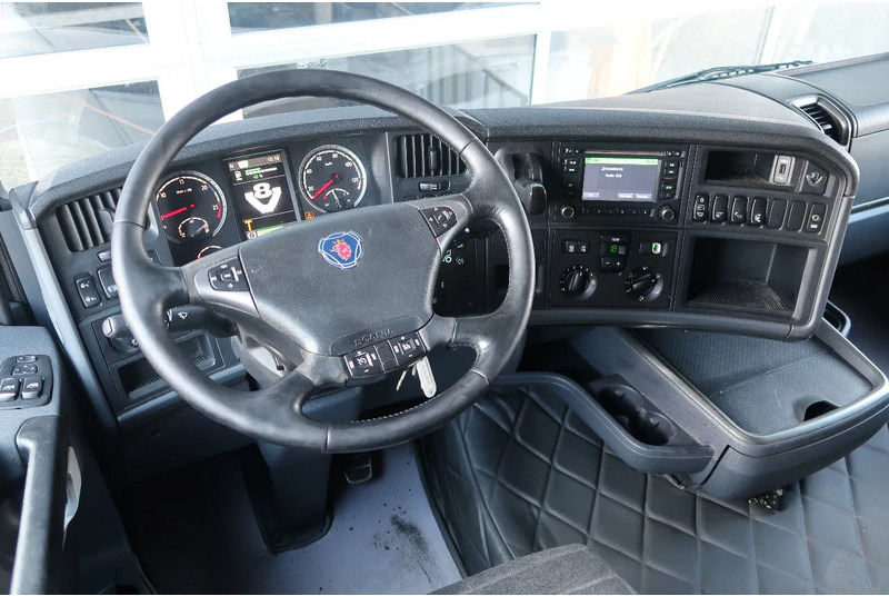 Scania R520 V8 RETARDER/ DIFF LOCK/ PARK AIRCO/ 2X TANK - Vilkikas: foto 2 Scania R520 V8 RETARDER/ DIFF LOCK/ PARK AIRCO/ 2X TANK - Vilkikas: foto 2