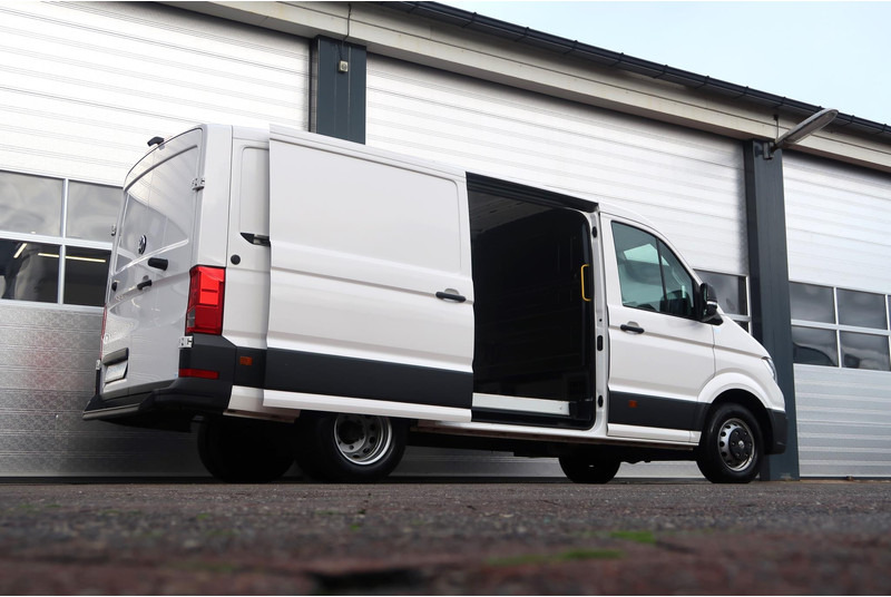 Volkswagen Crafter 50 2.0 TDI DL L3H2 3.5 T/ LED/ CAMERA/ NAVI/ CRUISE/ CLIMA/ DUBBEL LUCHT - Krovininis mikroautobusas: foto 4 Volkswagen Crafter 50 2.0 TDI DL L3H2 3.5 T/ LED/ CAMERA/ NAVI/ CRUISE/ CLIMA/ DUBBEL LUCHT - Krovininis mikroautobusas: foto 4