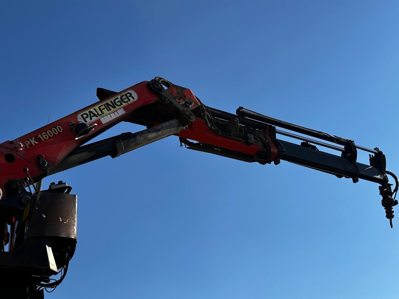 MAN F2000 26.413 Palfinger pk 16000 - Sunkvežimis su kranu: foto 5 MAN F2000 26.413 Palfinger pk 16000 - Sunkvežimis su kranu: foto 5