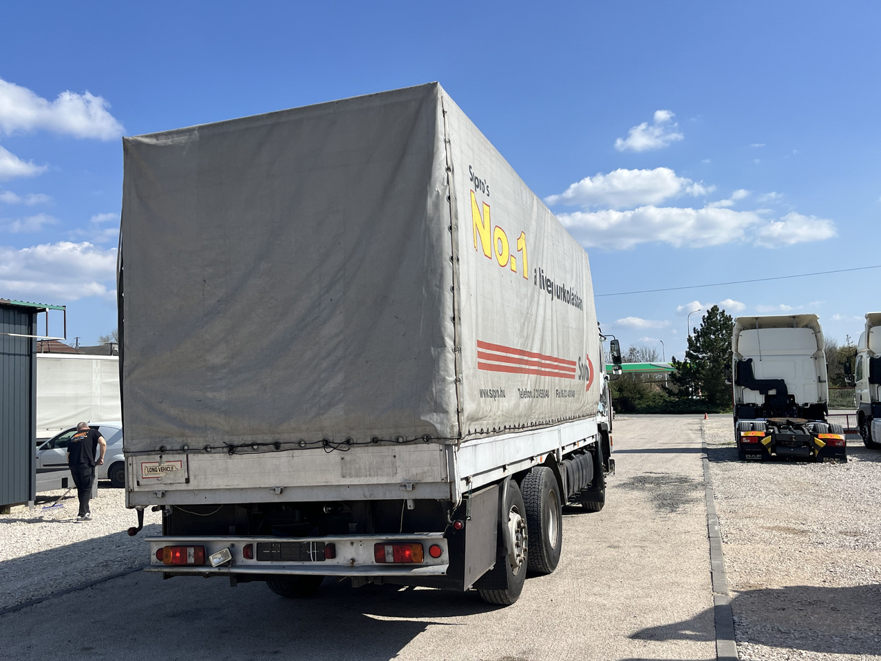 VOLVO F10 - Sunkvežimis: foto 4 VOLVO F10 - Sunkvežimis: foto 4