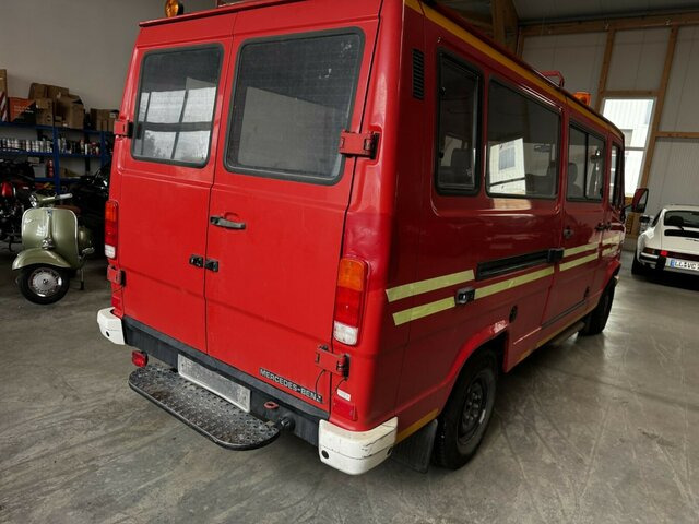 MERCEDES-BENZ T1 310 D Bremer Kombi Feuerwehr1. Hand... - Mikroautobusas, Keleivinis furgonas: foto 5 MERCEDES-BENZ T1 310 D Bremer Kombi Feuerwehr1. Hand... - Mikroautobusas, Keleivinis furgonas: foto 5