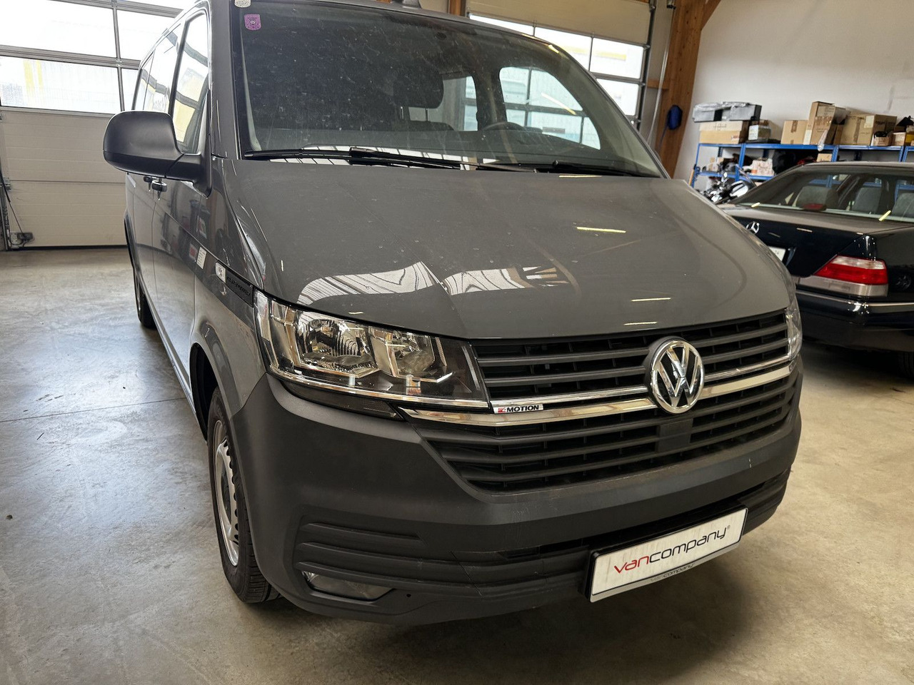 Volkswagen T6.1 lang 5-Sitzer 2.0 TDI 4Motion - Lengvasis automobilis: foto 3 Volkswagen T6.1 lang 5-Sitzer 2.0 TDI 4Motion - Lengvasis automobilis: foto 3