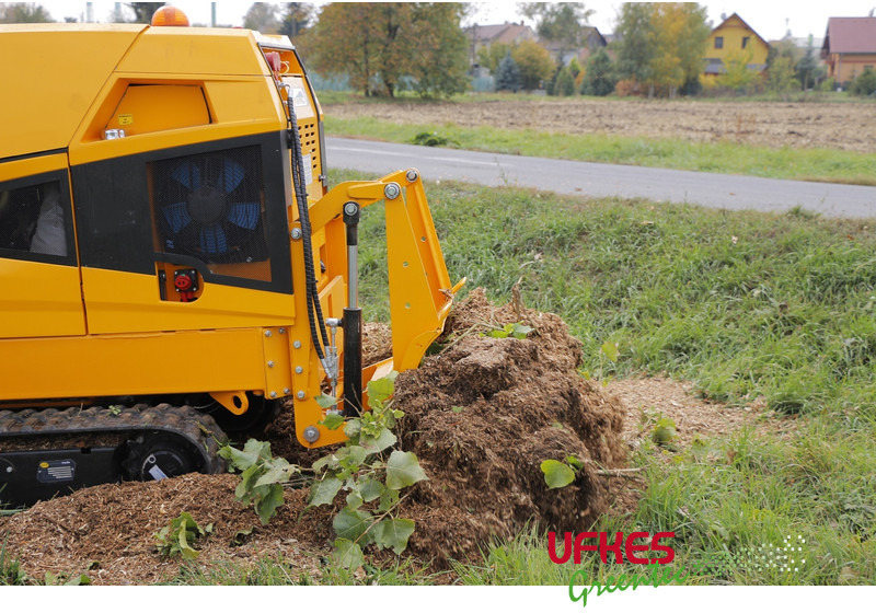 Predator 56 RX Stump grinder - Kelmų smulkintuvas: foto 4 Predator 56 RX Stump grinder - Kelmų smulkintuvas: foto 4