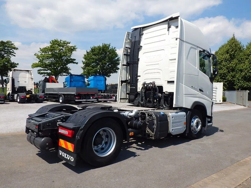 Volvo FH 500 Globetrotter XL | Leasing - Vilkikas: foto 3 Volvo FH 500 Globetrotter XL | Leasing - Vilkikas: foto 3