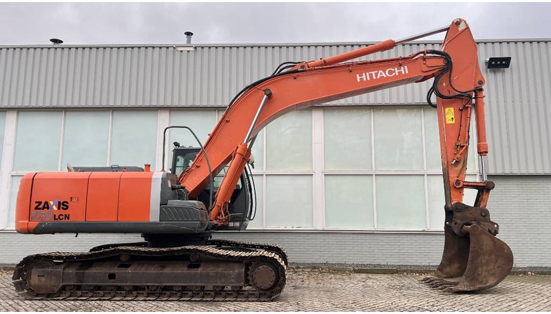 Hitachi ZX 250 LC N-3 - Vikšrinis ekskavatorius: foto 5 Hitachi ZX 250 LC N-3 - Vikšrinis ekskavatorius: foto 5