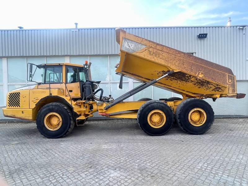 Volvo A25E - Šarnyrinis savivartis: foto 2 Volvo A25E - Šarnyrinis savivartis: foto 2