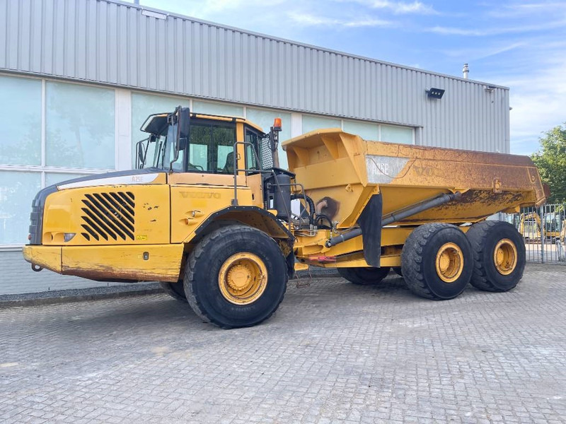 Volvo A25E - Šarnyrinis savivartis: foto 5 Volvo A25E - Šarnyrinis savivartis: foto 5