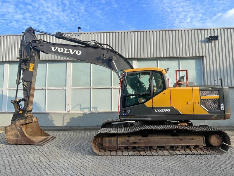 Volvo EC 220 EL 2016 TOPCON 3D GPS - Vikšrinis ekskavatorius: foto 2 Volvo EC 220 EL 2016 TOPCON 3D GPS - Vikšrinis ekskavatorius: foto 2