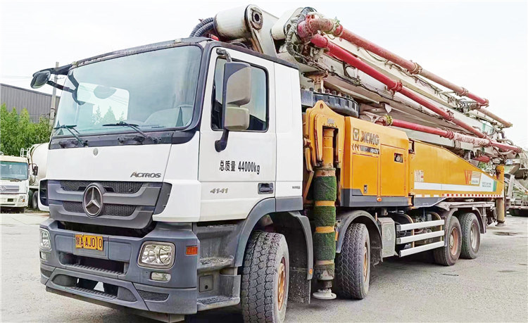 XCMG Hb62V Euro 5 2019 Year Second Hand Truck-Mounted Concrete Pump Truck - Betono siurblys: foto 3 XCMG Hb62V Euro 5 2019 Year Second Hand Truck-Mounted Concrete Pump Truck - Betono siurblys: foto 3