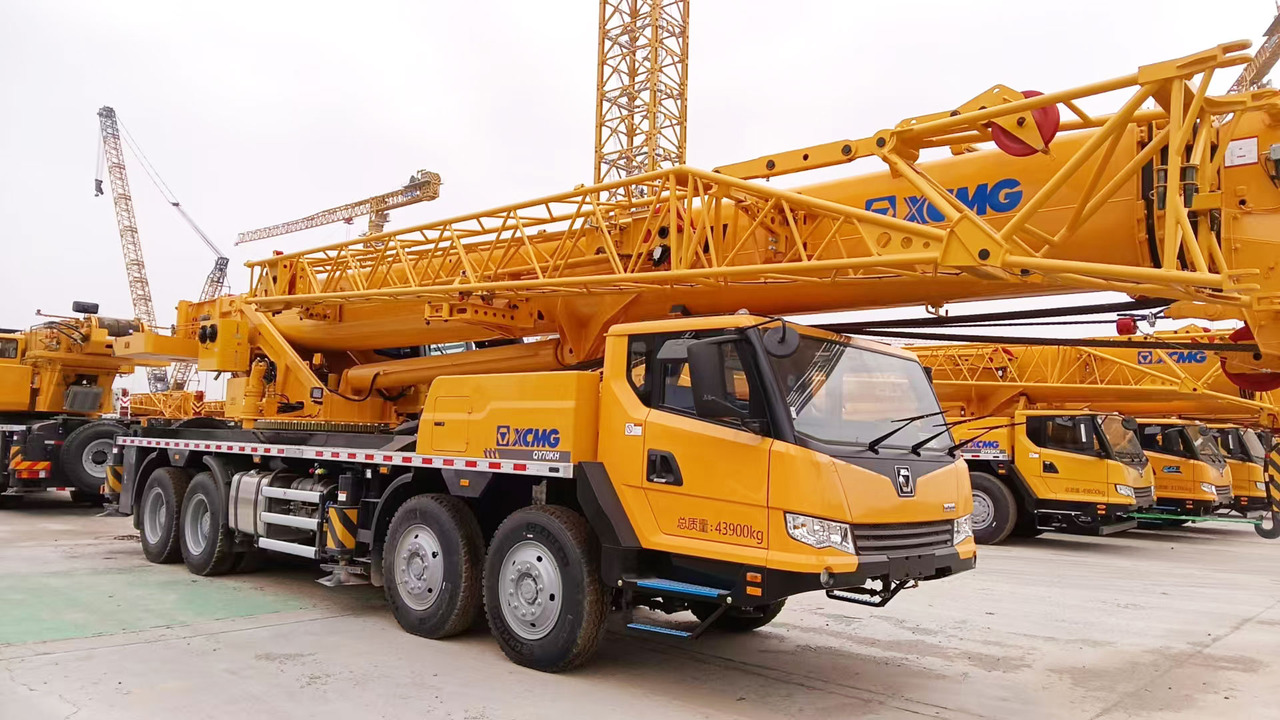 XCMG Manufacturer Second Hand Lorry Truck Crane QY55K5C_2 55 Ton Mobile Hydraulic Crane For Sale - Autokranas: foto 3 XCMG Manufacturer Second Hand Lorry Truck Crane QY55K5C_2 55 Ton Mobile Hydraulic Crane For Sale - Autokranas: foto 3