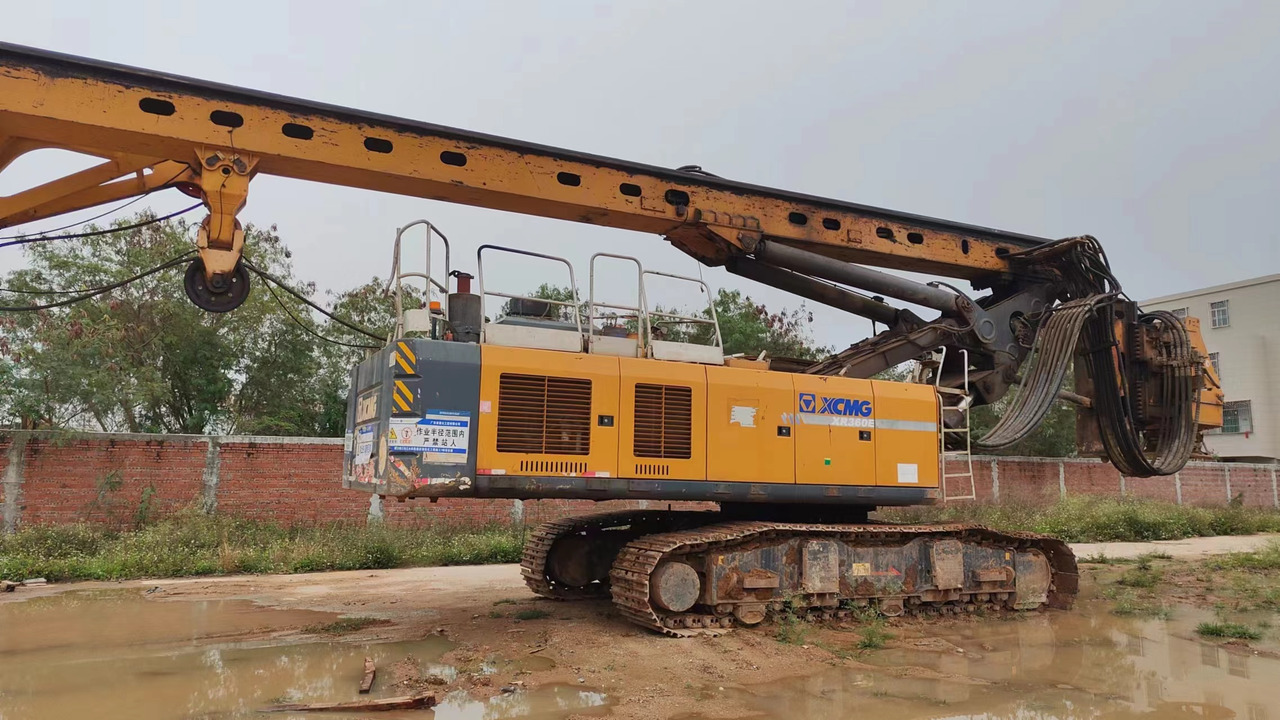 XCMG Manufacturer Used Rotary Drilling Machine XR280E Mobile Crawler Drilling Rig for sale - Gręžimo mašina: foto 4 XCMG Manufacturer Used Rotary Drilling Machine XR280E Mobile Crawler Drilling Rig for sale - Gręžimo mašina: foto 4