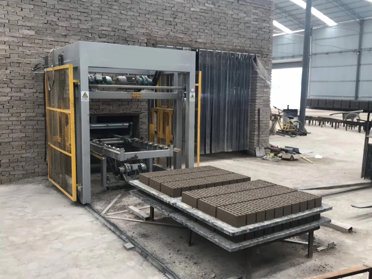XCMG Official Mm10-15 Automatic Clay Brick Concrete Cement Block and Brick Making Machine - Vibropresas: foto 5 XCMG Official Mm10-15 Automatic Clay Brick Concrete Cement Block and Brick Making Machine - Vibropresas: foto 5