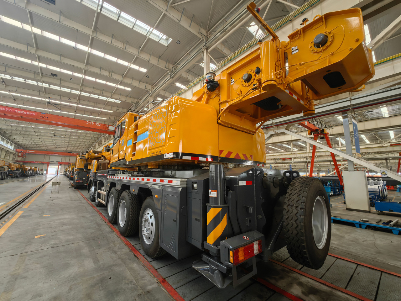 XCMG Official Mobile Crane Machine XCT110 110t Used Truck Crane For Sale - Autokranas: foto 2 XCMG Official Mobile Crane Machine XCT110 110t Used Truck Crane For Sale - Autokranas: foto 2