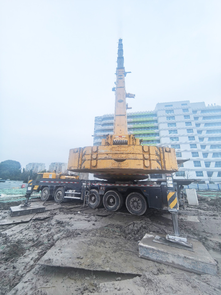 XCMG Official Second Hand 100 Ton Truck Crane XCT100 Hydraulic Crane Price - Autokranas: foto 3 XCMG Official Second Hand 100 Ton Truck Crane XCT100 Hydraulic Crane Price - Autokranas: foto 3