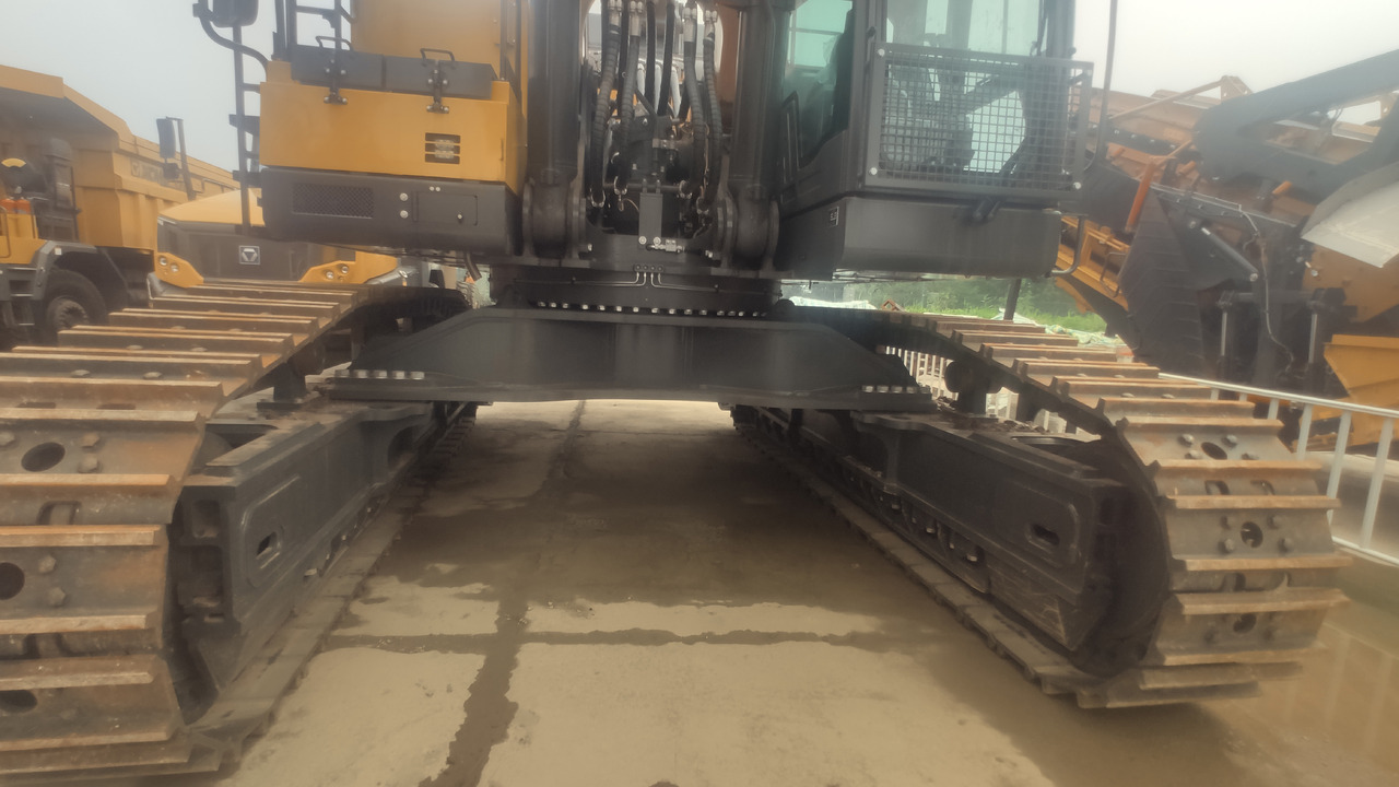 XCMG Official Used Heavy Duty Crawler Excavators XE1050 100Ton Mine Excavator For Sale - Vikšrinis ekskavatorius: foto 5 XCMG Official Used Heavy Duty Crawler Excavators XE1050 100Ton Mine Excavator For Sale - Vikšrinis ekskavatorius: foto 5