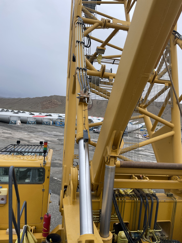 XCMG Official Used Telescopic Crawler Crane XGC11000A 1000 Ton Heavy Duty Lattice Boom Crawler Crane Sale - Vikšrinis kranas: foto 4 XCMG Official Used Telescopic Crawler Crane XGC11000A 1000 Ton Heavy Duty Lattice Boom Crawler Crane Sale - Vikšrinis kranas: foto 4