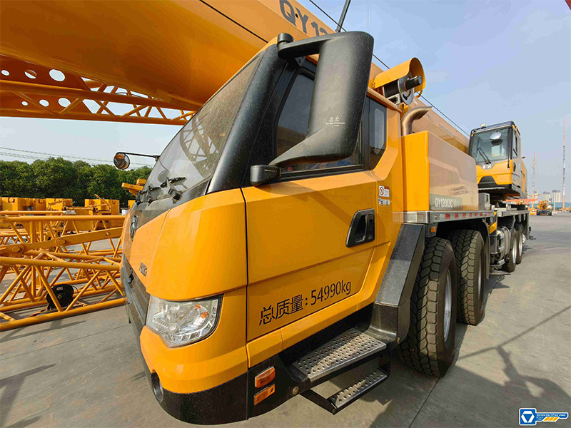 XCMG QY130K8C 130ton used crane boom truck for sale - Autokranas: foto 2 XCMG QY130K8C 130ton used crane boom truck for sale - Autokranas: foto 2