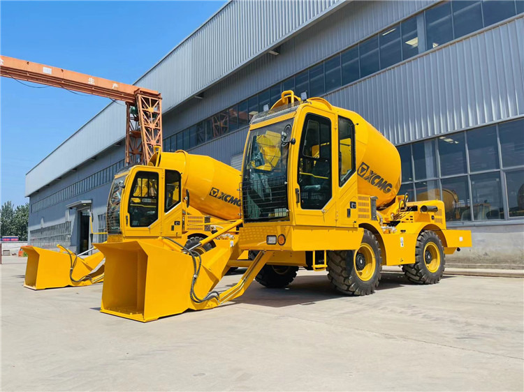 XCMG Self Loading Concrete Mixer 3.5m3 Portable Diesel Mini Small Concrete Cement Mixer for Sale - Betono maišyklė: foto 4 XCMG Self Loading Concrete Mixer 3.5m3 Portable Diesel Mini Small Concrete Cement Mixer for Sale - Betono maišyklė: foto 4