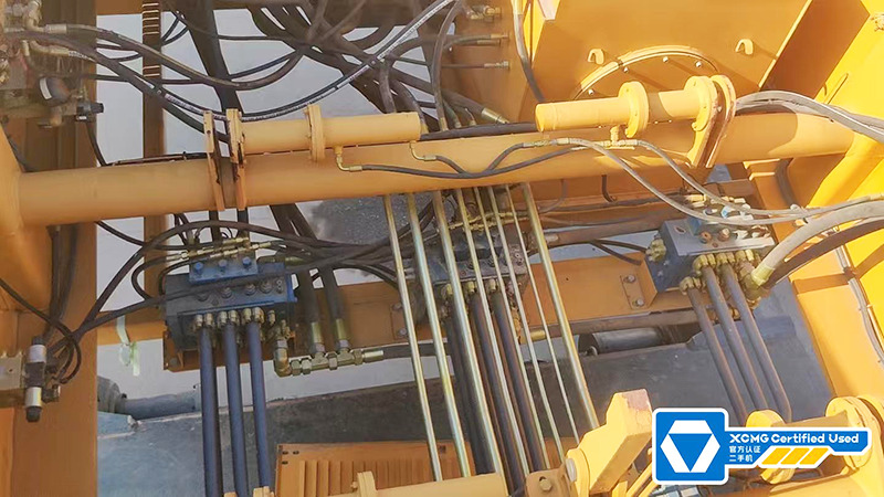 XCMG XGC650 650 ton second hand crawler crane for sale - Vikšrinis kranas: foto 2 XCMG XGC650 650 ton second hand crawler crane for sale - Vikšrinis kranas: foto 2