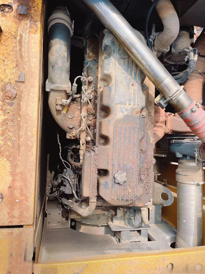 XCMG XR320E second hand pilling machine rotary drilling rig - Gręžimo mašina: foto 4 XCMG XR320E second hand pilling machine rotary drilling rig - Gręžimo mašina: foto 4