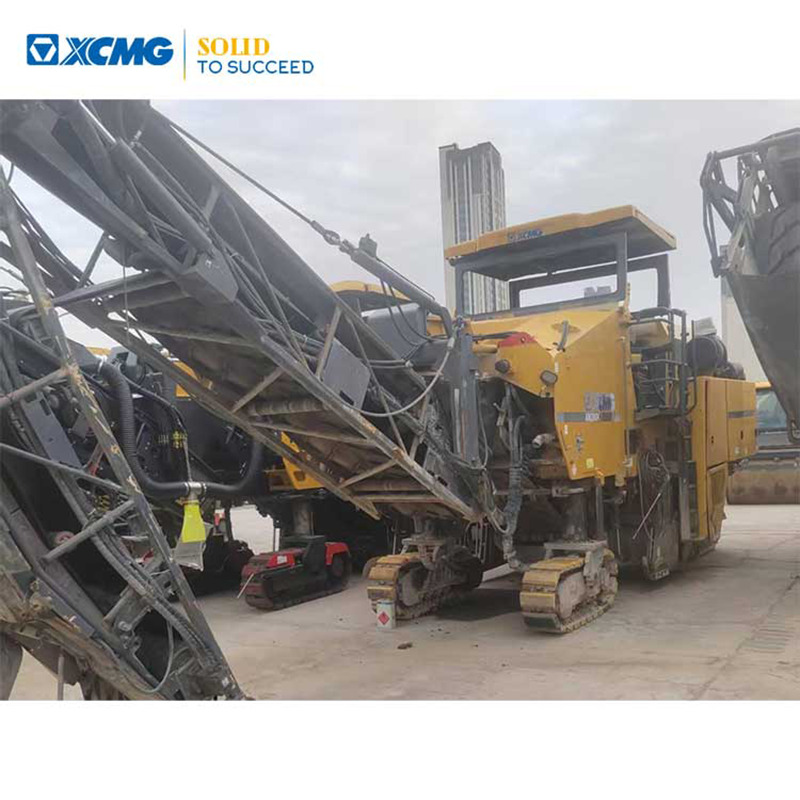 XCMG certified used cold milling planer machine XM200KⅡfor sale - Asfalto freza: foto 1 XCMG certified used cold milling planer machine XM200KⅡfor sale - Asfalto freza: foto 1