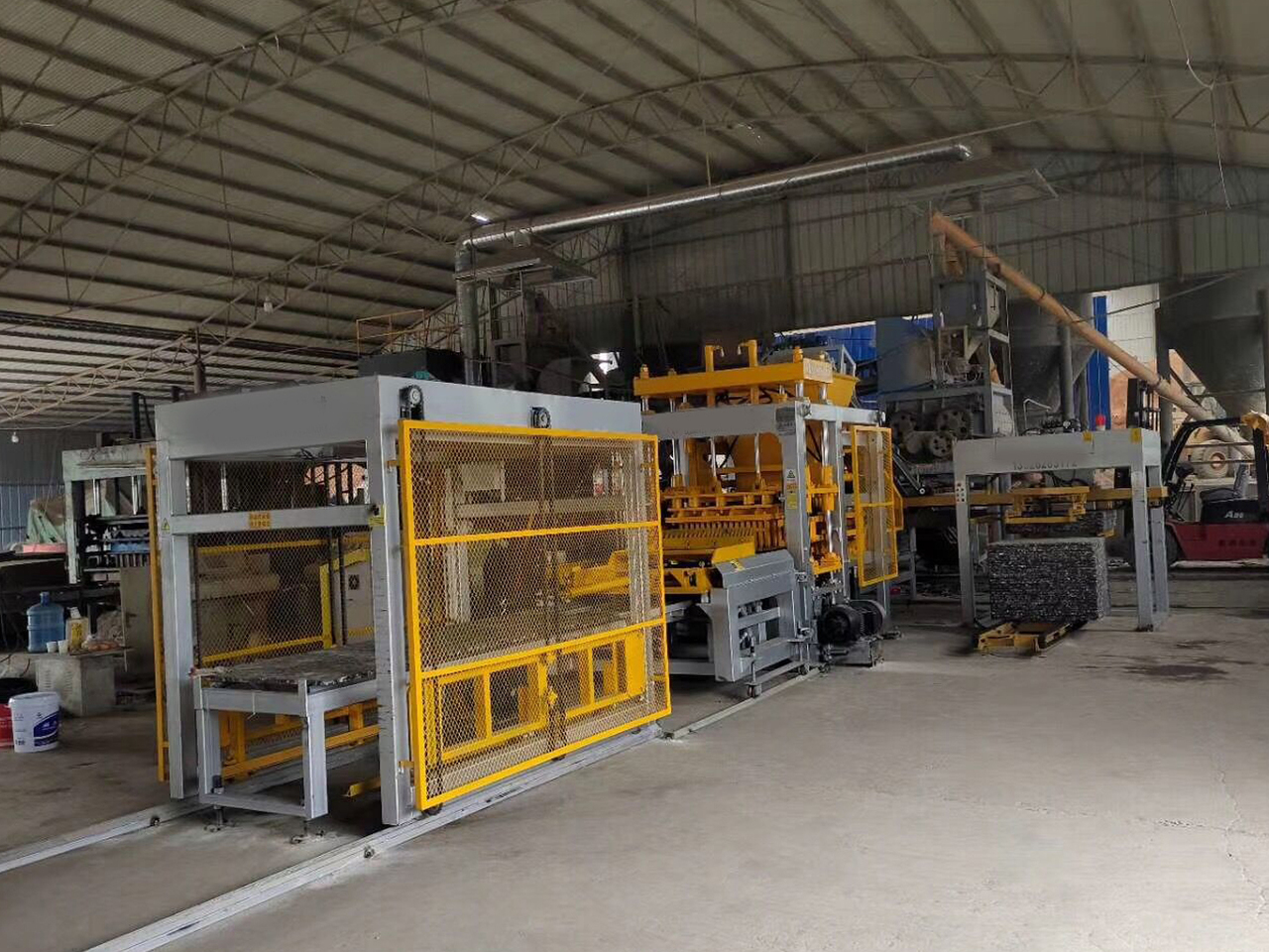 XCMG manufacturer MM8-15 Mud Red Clay Brick Making Machine - Vibropresas: foto 3 XCMG manufacturer MM8-15 Mud Red Clay Brick Making Machine - Vibropresas: foto 3