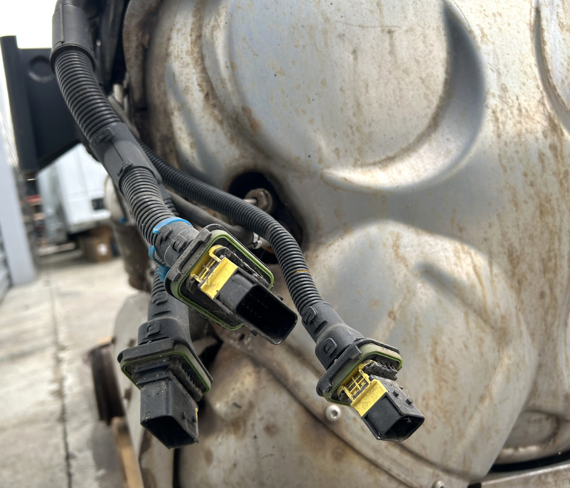 DAF CATALYTIC CONVERTER FOR DAF XF 106 BDF - Katalizatorius: foto 4 DAF CATALYTIC CONVERTER FOR DAF XF 106 BDF - Katalizatorius: foto 4
