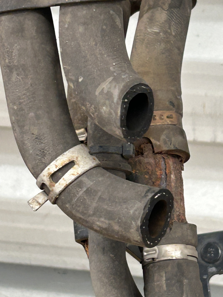 DAF TUBE THREE-WAY VALVE WEBASTO WATER 9036682 - Oro kondicionierius dalis: foto 4 DAF TUBE THREE-WAY VALVE WEBASTO WATER 9036682 - Oro kondicionierius dalis: foto 4