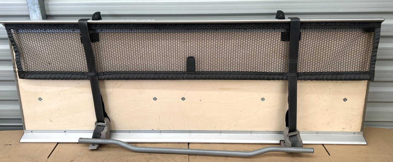 DAF UPPER BED BED DAF XF 106 LIFT SUPER SPACE CAB - Universali dalis: foto 2 DAF UPPER BED BED DAF XF 106 LIFT SUPER SPACE CAB - Universali dalis: foto 2