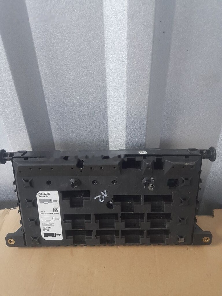 DAF XF 106 1925270 DAF XF 106 1925270 - Saugiklis - Sunkvežimis: foto 3 DAF XF 106 1925270 DAF XF 106 1925270 - Saugiklis - Sunkvežimis: foto 3