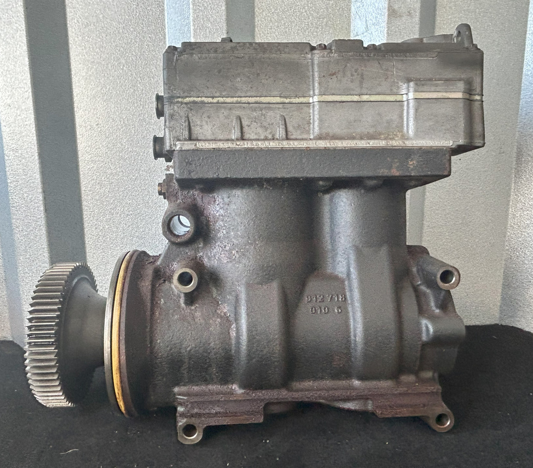 DAF XF 106 480 AIR COMPRESSOR - Kompresorius: foto 1 DAF XF 106 480 AIR COMPRESSOR - Kompresorius: foto 1
