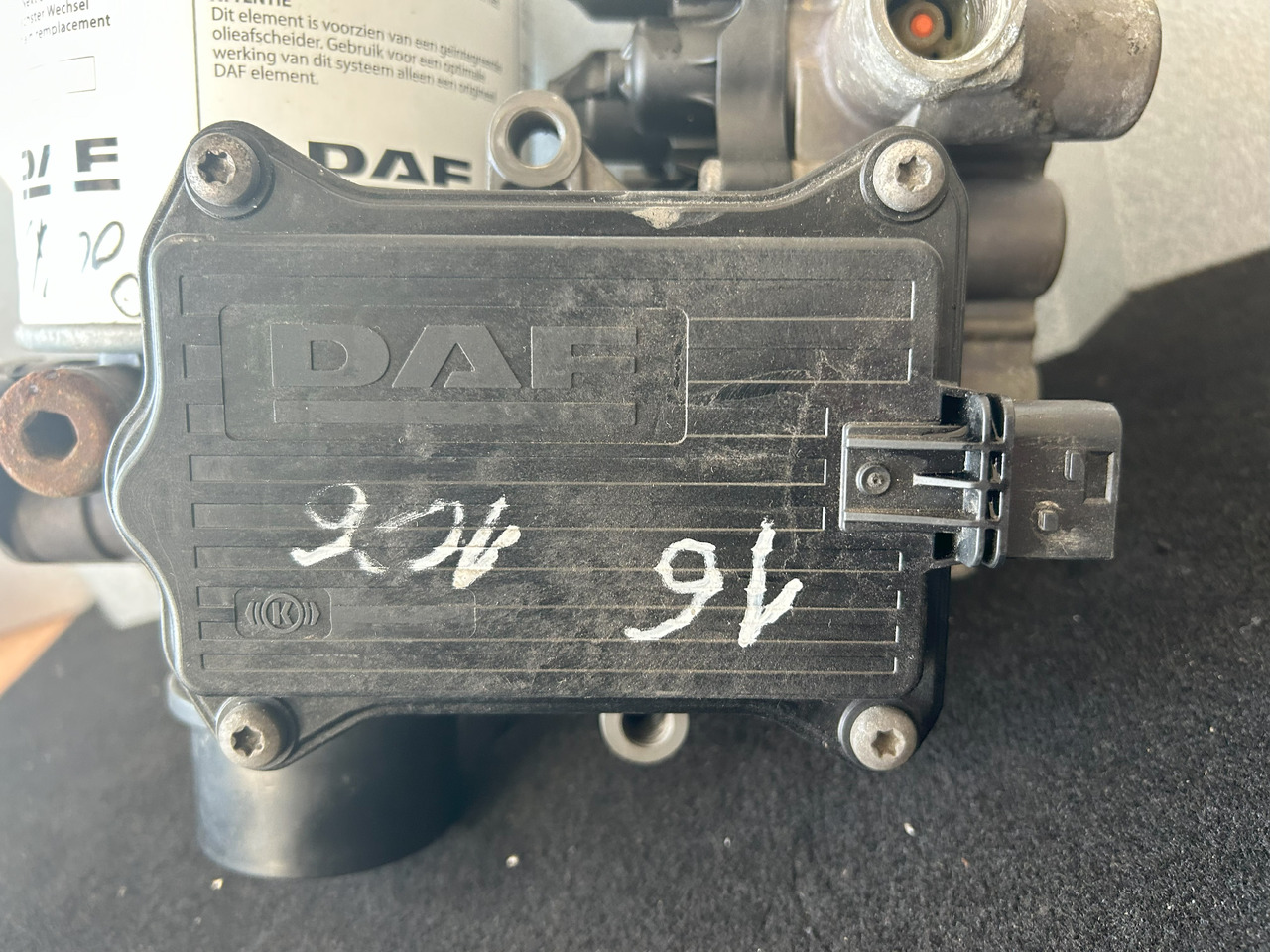 DAF XF 106 480 APU KIT ZEL2100 2027747 ( ELA1000 + AE6000) - Stabdžių vožtuvas: foto 3 DAF XF 106 480 APU KIT ZEL2100 2027747 ( ELA1000 + AE6000) - Stabdžių vožtuvas: foto 3