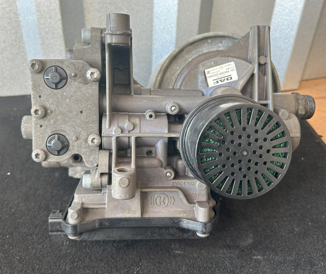 DAF XF 106 480 APU KIT ZEL2100 2027747 ( ELA1000 + AE6000) - Stabdžių vožtuvas: foto 5 DAF XF 106 480 APU KIT ZEL2100 2027747 ( ELA1000 + AE6000) - Stabdžių vožtuvas: foto 5