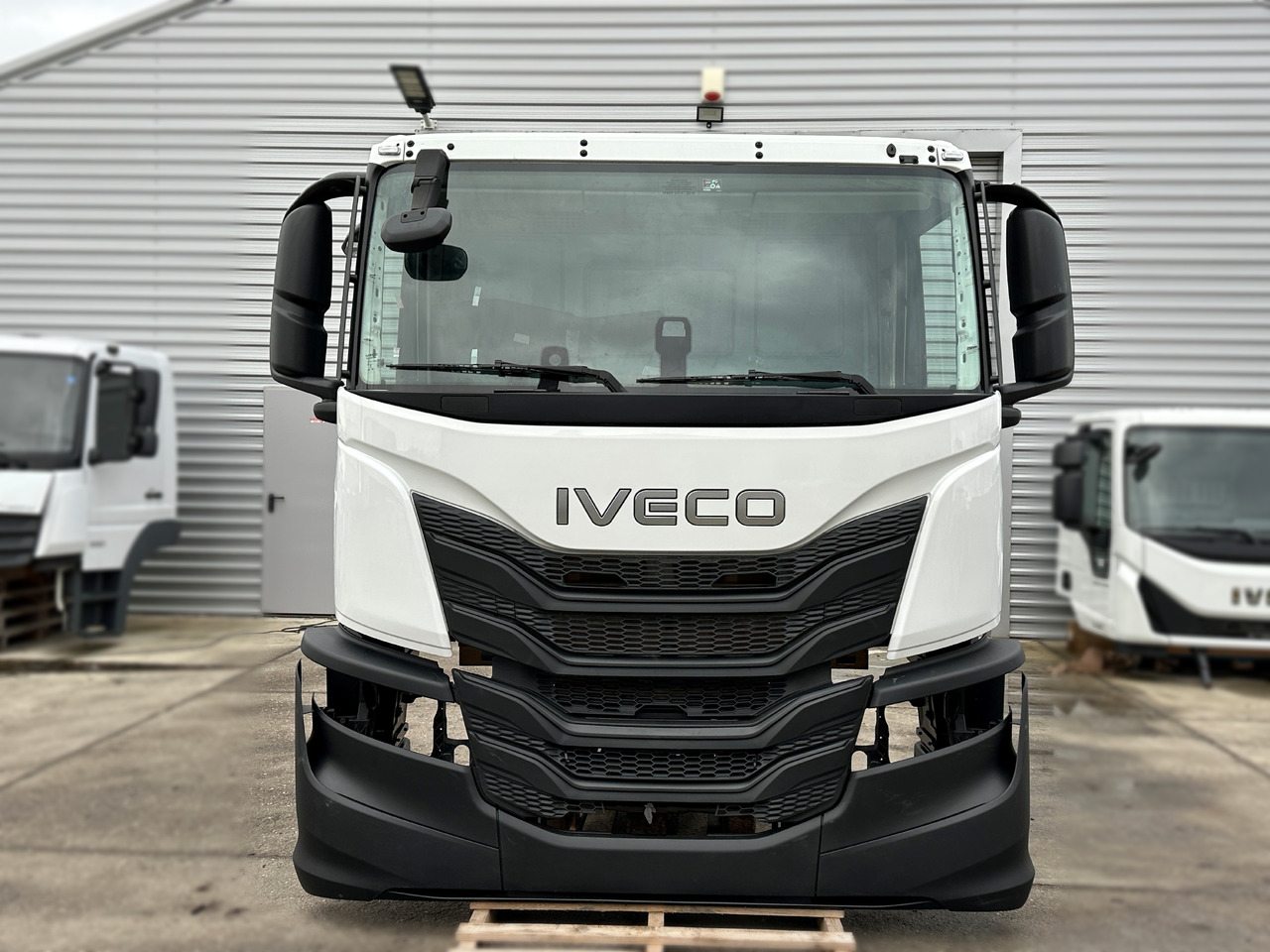 IVECO X-WAY CAB IVECO S-WAY IVECO T-WAY truck - Kabina - Sunkvežimis: foto 5 IVECO X-WAY CAB IVECO S-WAY IVECO T-WAY truck - Kabina - Sunkvežimis: foto 5
