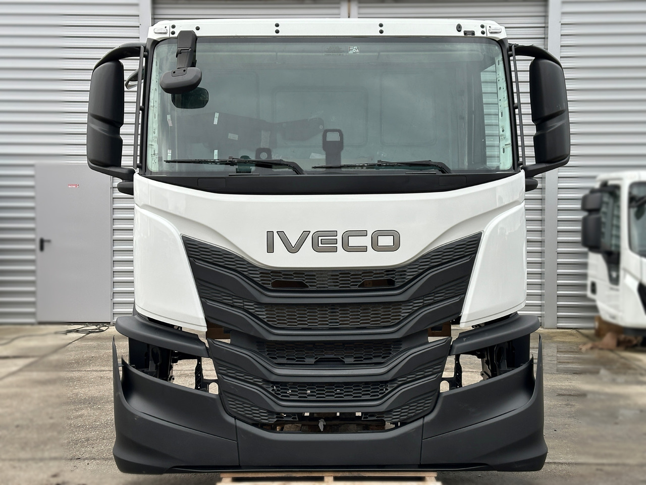 IVECO X-WAY CAB IVECO S-WAY IVECO T-WAY truck - Kabina - Sunkvežimis: foto 2 IVECO X-WAY CAB IVECO S-WAY IVECO T-WAY truck - Kabina - Sunkvežimis: foto 2