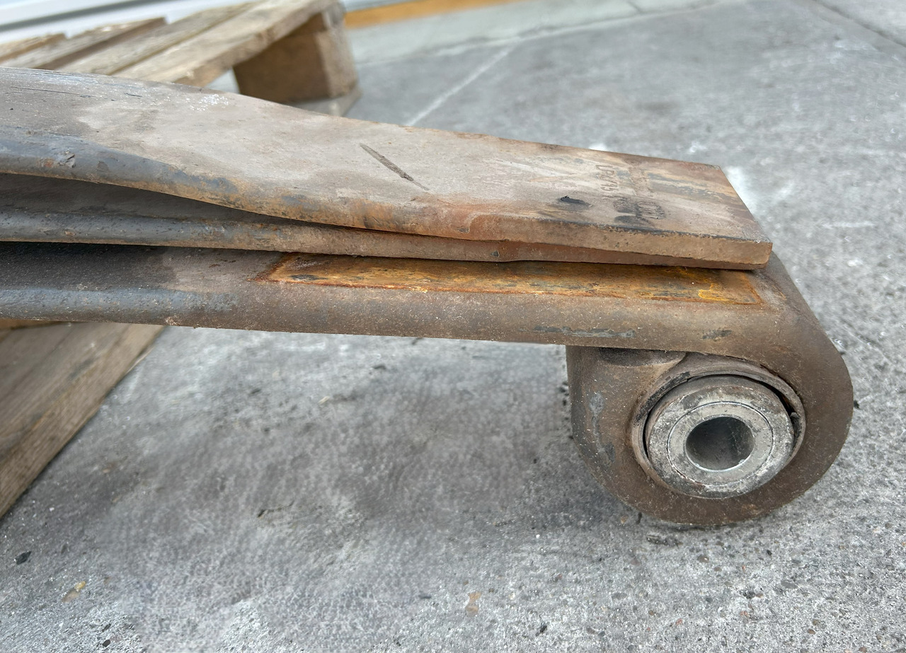 MERCEDES-BENZ 3-LEAF SPRING FRONT FOR MERCEDES AROCS MP4 - Lingių pakaba: foto 2 MERCEDES-BENZ 3-LEAF SPRING FRONT FOR MERCEDES AROCS MP4 - Lingių pakaba: foto 2