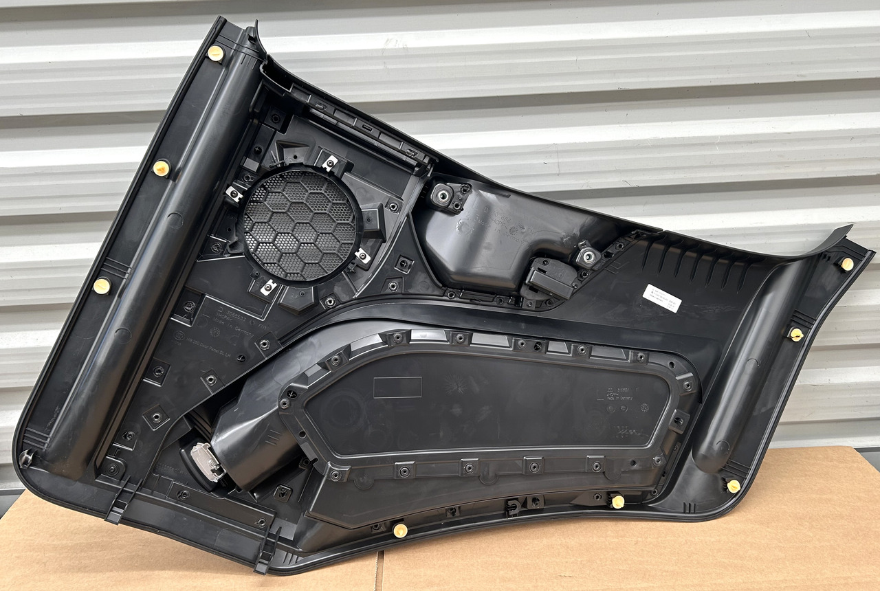 MERCEDES UPHOLSTERY DOOR LEFT SIDE AROCS ACTROS MP4 MP5 - Durys ir dalys: foto 2 MERCEDES UPHOLSTERY DOOR LEFT SIDE AROCS ACTROS MP4 MP5 - Durys ir dalys: foto 2